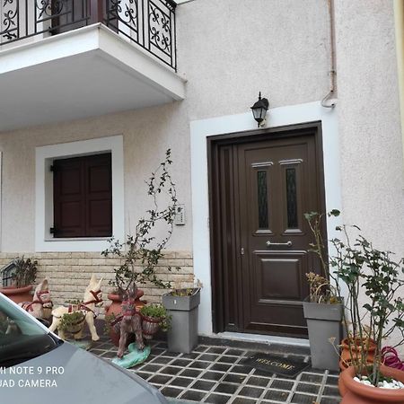 特尔斐Όμορφο Διαμερισμα Με Δυο Κρεβατοκάμαρες公寓 外观 照片