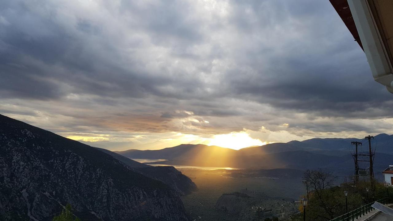 特尔斐Όμορφο Διαμερισμα Με Δυο Κρεβατοκάμαρες公寓 外观 照片